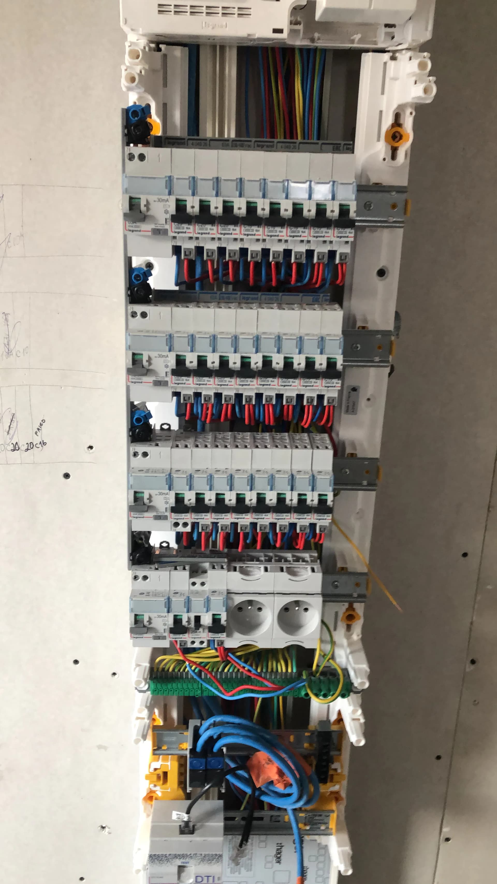 Installation électrique AXELLON 7